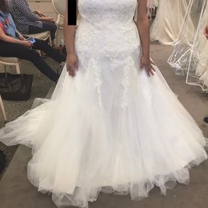 A line tulle ballgown